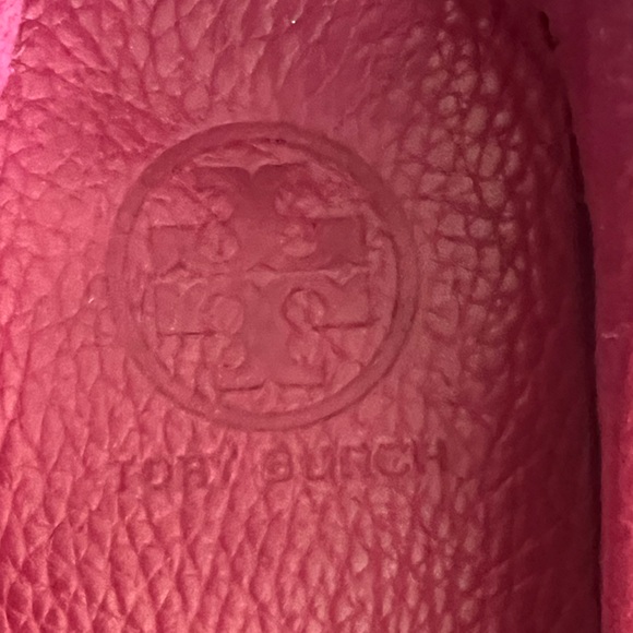 Authentic- Tory Burch dark pink flat comfortable shoes - Picture 15 of 15
